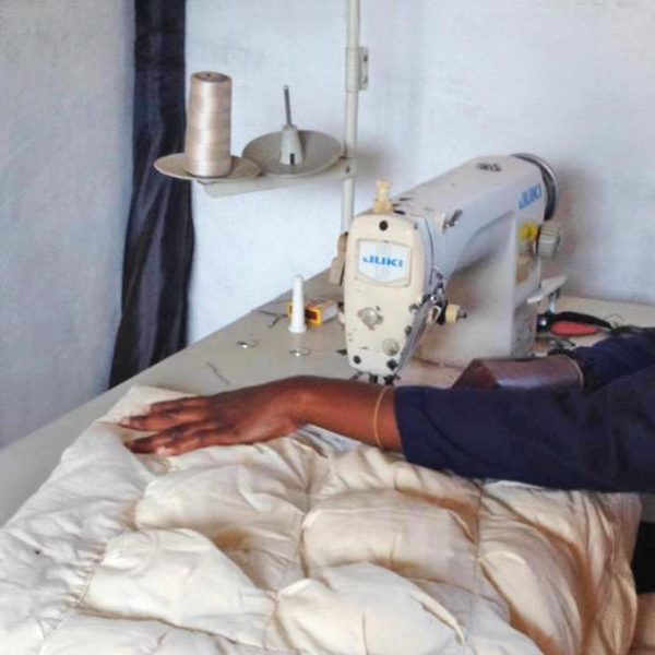 The Meera Handmade Wool Duvet - Image 8
